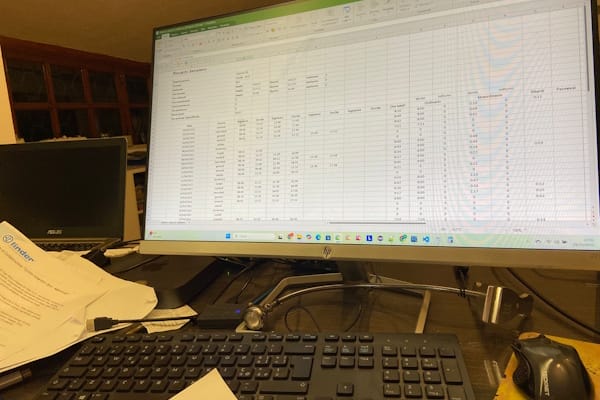 Una pratica guida alla compilazione ed alla gestione del Foglio Presenze Dipendenti
